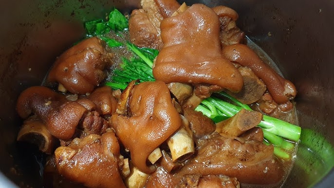 ขาหมูพะโล้ โบราณ