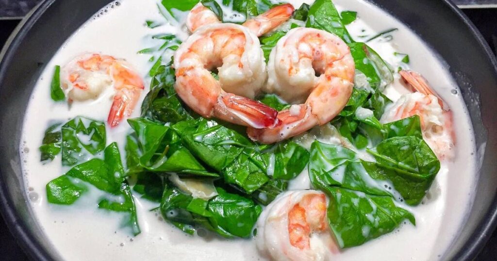 ต้มกะทิกุ้งสด
