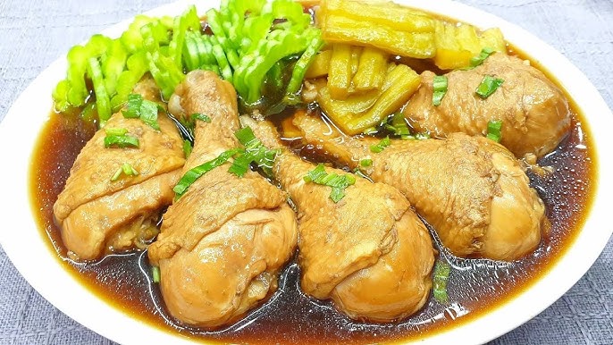 น่องไก่ตุ๋น