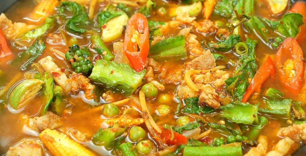 หมูสามชั้นแกง