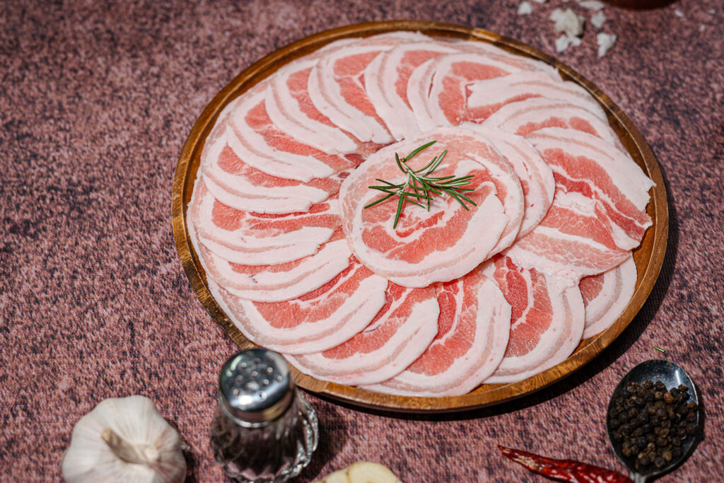 เมนูหมูสามชั้นสไลด์
